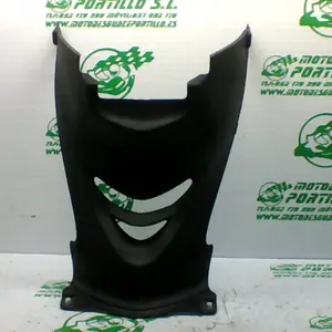 Foto de Carcasa bajo asiento Yamaha Cygnus x 125 referencia 425-21-32158 foto 2