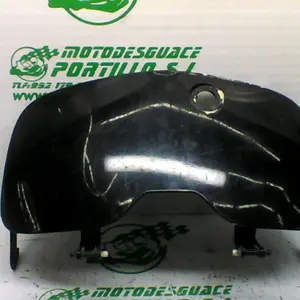 Foto de Puerta de guantera Honda SH 125 00-04 referencia 382-22-39367 foto 2