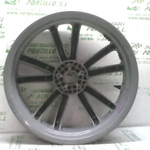 Foto de Llanta trasera Piaggio Beverly 125 referencia 72-21-32796 foto 2