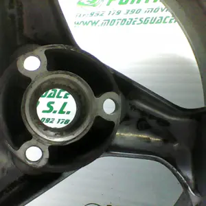 Foto de Llanta delantera Peugeot ELYSTAR 125 referencia 119-19-24273 foto 4
