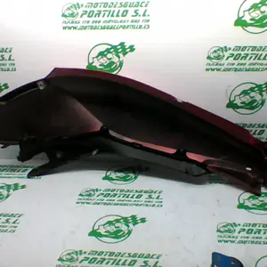 Foto de Carcasa lateral trasera derecha Honda SH MODE referencia 413-21-32639 foto 3