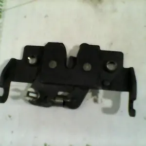 Foto de Cerradura del asiento Yamaha Xcity 250 referencia 366-19-37333 foto 5