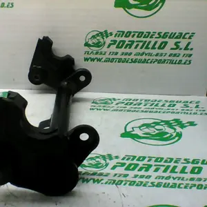 Foto de Soporte de motor Peugeot Kisbee 50 4T referencia 230-20-34326 foto 2