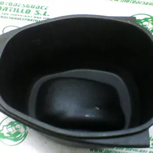 Foto de Porta-casco Vespa LX 50 2T referencia 199-22-41945 foto 8