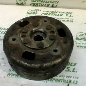 Foto de Plato magnetico Honda Lead 110 referencia 77-17-39067 foto 3