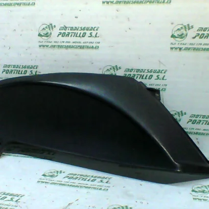 Foto de Carcasa lateral derecha Piaggio Fly 50 4T referencia 123-17-11961