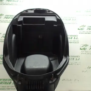 Foto de Porta-casco Peugeot Kisbee 50 4T referencia 53-21-28497 foto 1