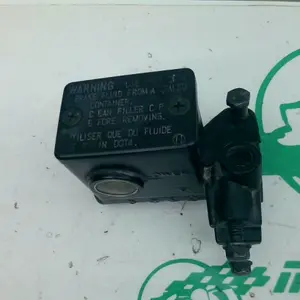 Foto de Bomba de freno delantero Suzuki BURGMAN 200 I referencia 423-22-44591 foto 4