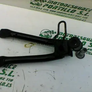 Foto de Estribera trasera derecha Honda CBF 125 M referencia 166-22-34806 foto 6