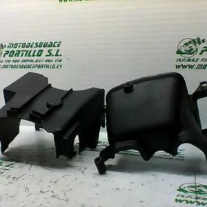 Foto de Tapa de cilindro Yamaha Cygnus x 125 referencia 425-21-32167 foto 4