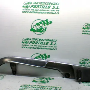 Foto de Cubre cadena Suzuki GN 250 referencia 152-21-39488 foto 2