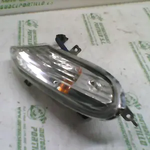 Foto de Intermitente trasero izquierdo Kymco Grand Dink 125 08-11 referencia 115-17-11255 foto 2