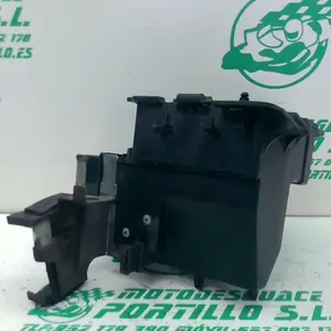Foto de Caja batería Suzuki RV 125 referencia 146-23-44951 foto 6