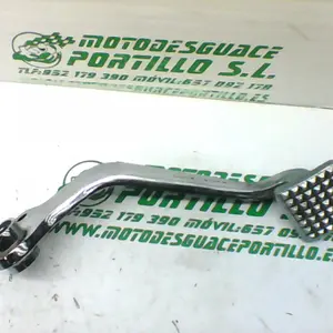 Foto de Palanca de freno trasero Kymco VENOX 250 referencia 257-19-39710