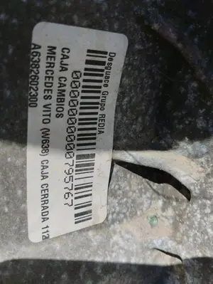 Foto de CAJA CAMBIOS MERCEDES-BENZ VITO FURGÓN (638) referencia A6382602300 foto 2