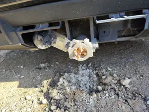 Foto de ENGANCHE REMOLQUE BMW SERIE X3 (E83) 2.0 16V Diesel CAT (150 CV / 110 KW)