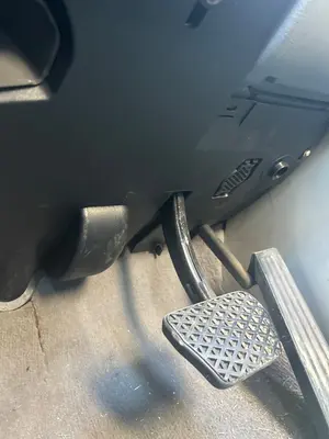 Foto de PEDAL FRENO BMW SERIE 5 TOURING (E39) 2.0 24V (150 CV / 110 KW)