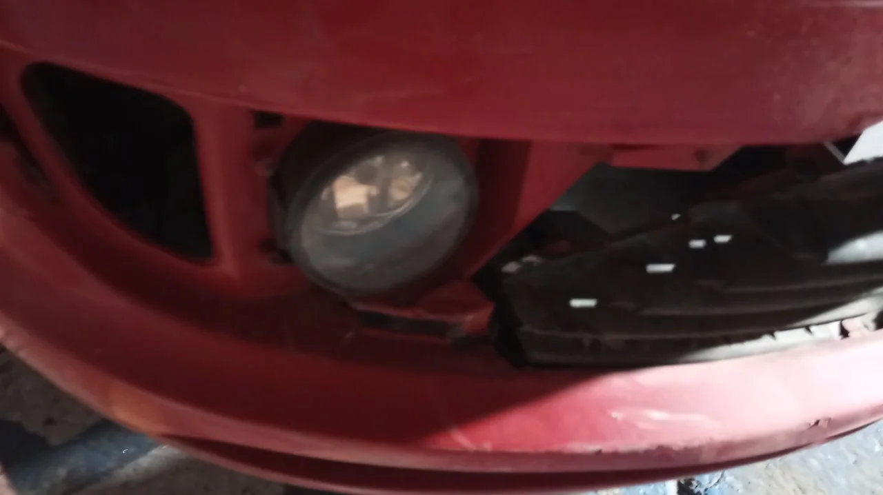Foto de FARO ANTINIEBLA DERECHO CITROEN C4 COUPE 1.6 HDi CAT (9HY / DV6TED4) (109 CV / 80 KW) referencia 89210094