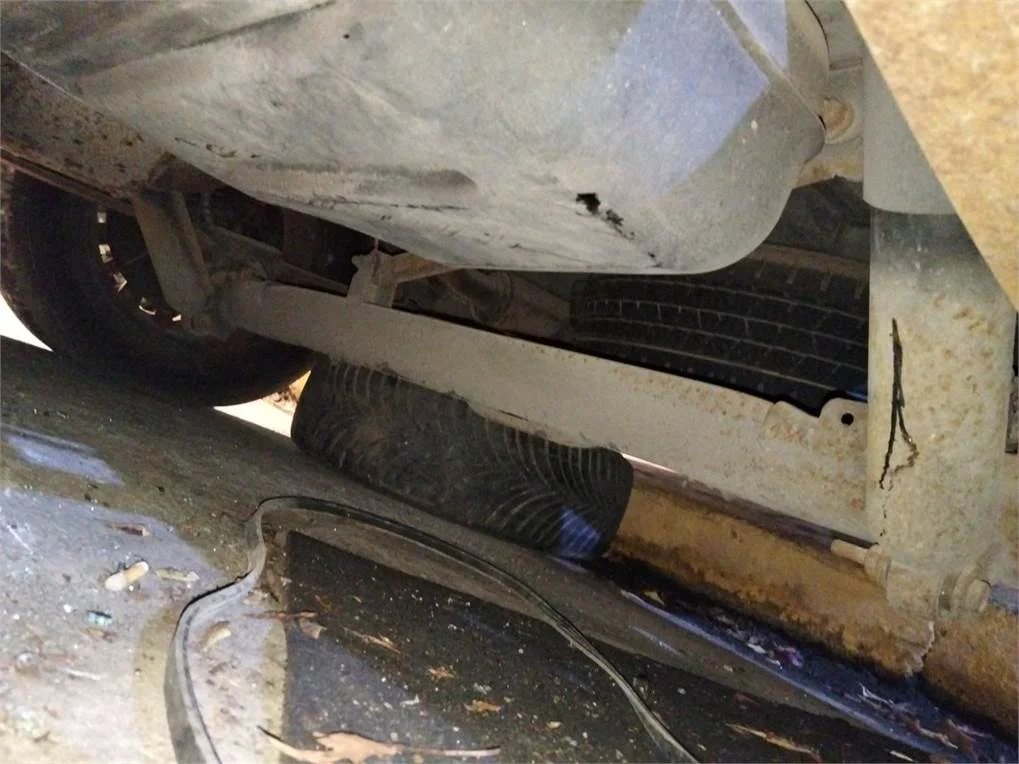 Foto de PUENTE TRASERO CHRYSLER VOYAGER (RG)