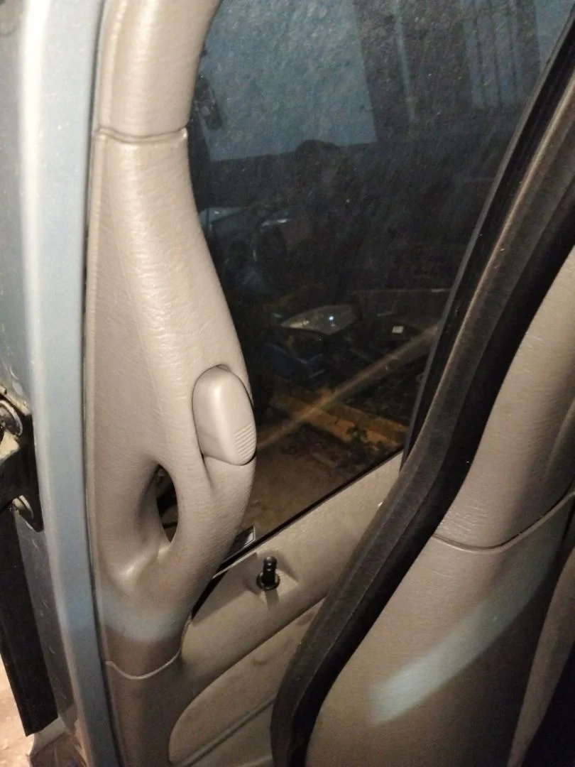 Foto de MANETA INTERIOR TRASERA DERECHA CHRYSLER VOYAGER (RG)