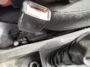 Foto de PRETENSOR AIRBAG IZQUIERDO FORD FOCUS BERLINA (CAK) 1.6 16V CAT (101 CV / 74 KW)