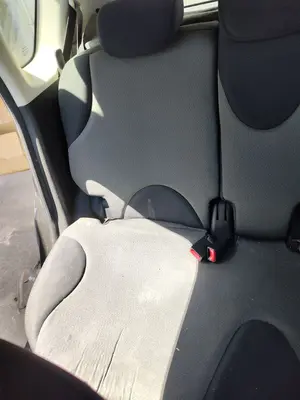 Foto de ASIENTOS TRASERO DERECHO NISSAN NOTE (E11E) 1.4 CAT (88 CV / 65 KW)