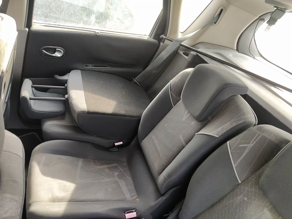 Foto de CINTURON SEGURIDAD TRASERO IZQUIERDO RENAULT SCENIC II 1.6 16V (113 CV / 83 KW)