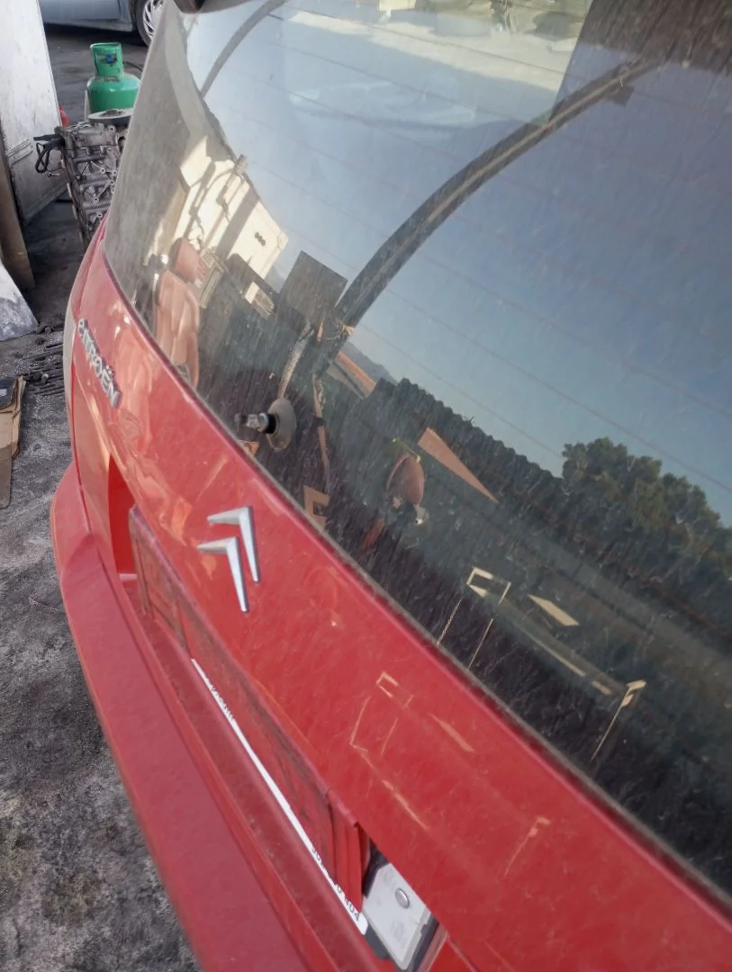 Foto de MOTOR LIMPIA TRASERO CITROEN C2 1.4 (73 CV / 54 KW)