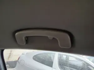 Foto de ASIDERO TECHO TRASERO DERECHO CITROEN C4 BERLINA 1.6 16V HDi (90 CV / 66 KW)