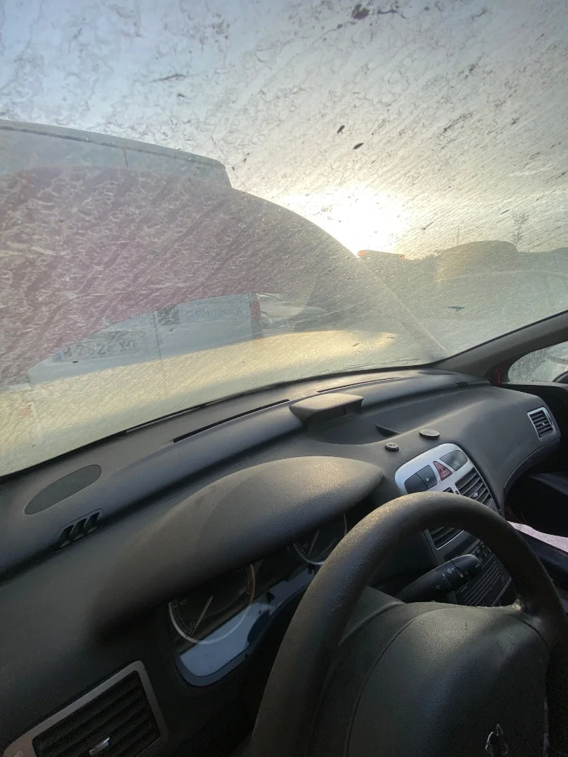 Foto de SALPICADERO PEUGEOT 307 BREAK / SW (S1)(04.2002) 2.0 16V HDi FAP CAT (RHR / DW10BTED4) (136 CV / 100 KW) referencia 821165