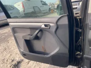 Foto de GUARNECIDO PUERTA DELANTERA IZQUIERDA VOLKSWAGEN TOURAN (1T3) 1.6 TDI DPF (105 CV / 77 KW) referencia 1T1867011AAFKZ