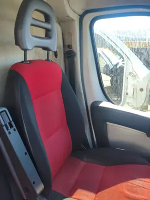 Foto de CINTURON SEGURIDAD DELANTERO IZQUIERDO FIAT DUCATO 3 FURGÓN 33 2.2 JTD CAT (101 CV / 74 KW)