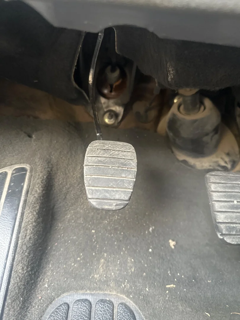 Foto de PEDAL EMBRAGUE RENAULT LAGUNA II (BG0) 2.0 (135 CV / 99 KW)