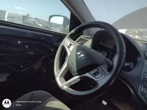 Foto de VOLANTE HYUNDAI I40 (VF) 1.7 CRDi CAT (136 CV / 100 KW) referencia 56100-3Z210HZ