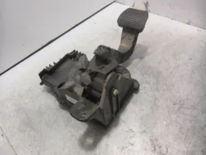 Foto de PEDAL FRENO FIAT 500X (334) 2.0 16V Multijet CAT (140 CV / 103 KW) referencia 2583340019 foto 4