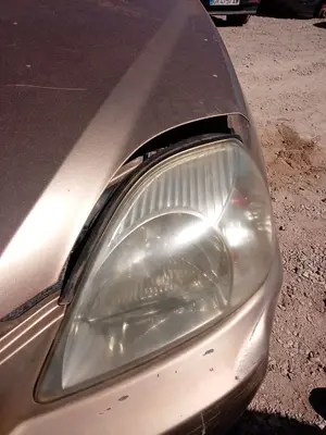 Foto de FARO IZQUIERDO KIA RIO (BC) 1.3 CAT (75 CV / 55 KW) referencia 92101FD011