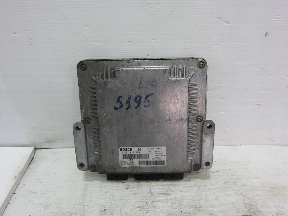 Foto de CENTRALITA MOTOR UCE CITROEN XSARA PICASSO 2.0 HDi CAT (RHY / DW10TD) (90 CV / 66 KW) referencia 0281010996