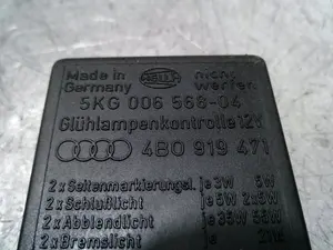 Foto de CENTRALITA LUCES AUDI A3 (8L) 1.9 TDI (101 CV / 74 KW) referencia 4B0919471 foto 2