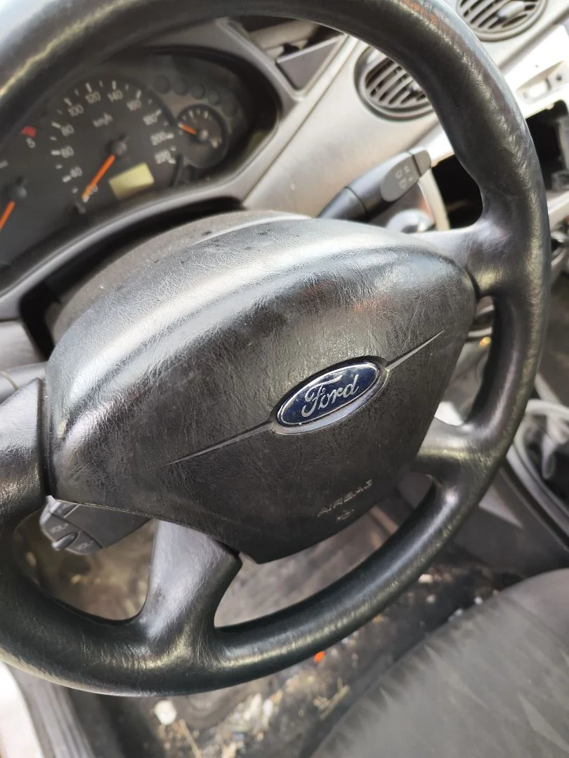 Foto de AIRBAG DELANTERO IZQUIERDO FORD FOCUS FAMILIAR (CAK) 1.8 TDCi Turbodiesel CAT (116 CV / 85 KW)
