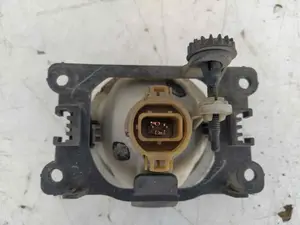 Foto de FARO ANTINIEBLA IZQUIERDO PEUGEOT 208 1.4 HDi FAP (68 CV / 50 KW) referencia A046192 foto 2