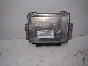 Foto de CENTRALITA MOTOR UCE NISSAN PRIMERA BERLINA (P12) 1.9 16V Turbodiesel CAT (120 CV / 88 KW) referencia 0281011646 foto 7