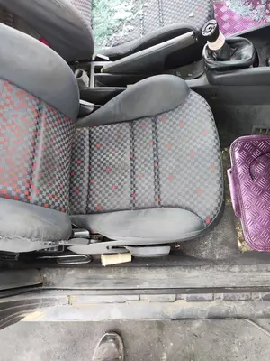 Foto de ASIENTO DELANTERO DERECHO AUDI A3 (8L) 1.9 TDI (110 CV / 81 KW)