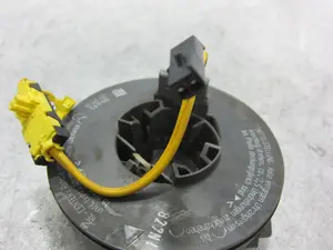Foto de ANILLO AIRBAG OPEL ASTRA G CARAVAN referencia 90588757 foto 2