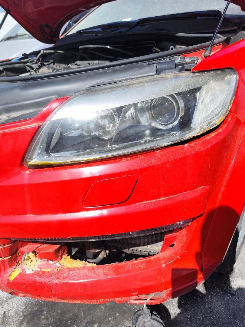 Foto de FARO IZQUIERDO AUDI Q7 (4L) 3.0 V6 24V TDI (233 CV / 171 KW) referencia 4L0941029B