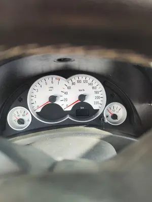 Foto de CUADRO INSTRUMENTOS OPEL CORSA C 1.2 16V CAT (Z 12 XEP / LB4) (80 CV / 59 KW)