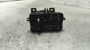 Foto de MANDO LUCES BMW SERIE 3 COUPE (E46) 2.0 24V (150 CV / 110 KW) referencia 61316901429