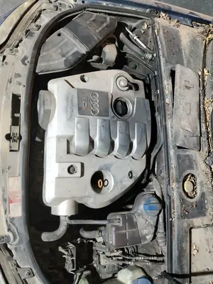 Foto de MOTOR COMPLETO AUDI A4 BERLINA (8E)