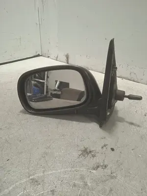 Foto de RETROVISOR IZQUIERDO NISSAN MICRA (K11) 1.0 16V CAT (54 CV / 40 KW) referencia LH3003433