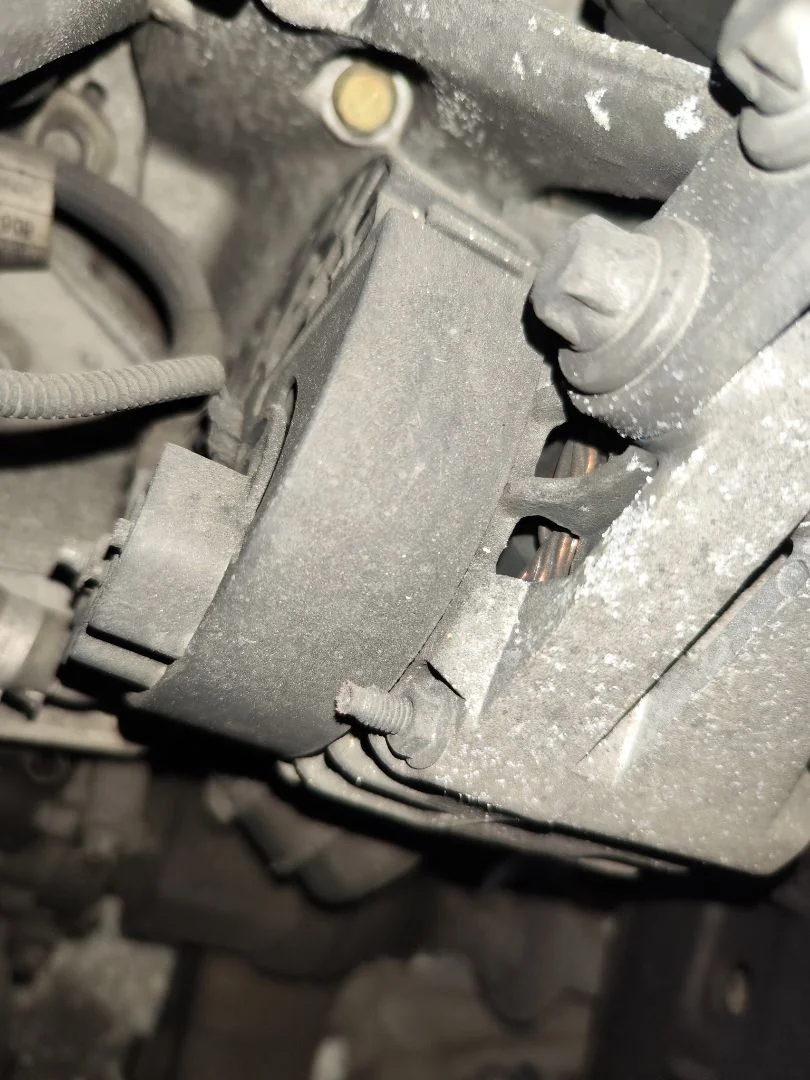 Foto de ALTERNADOR ALFA ROMEO 159 (140) 1.9 JTD (M) 16V CAT (150 CV / 110 KW) referencia 51820624