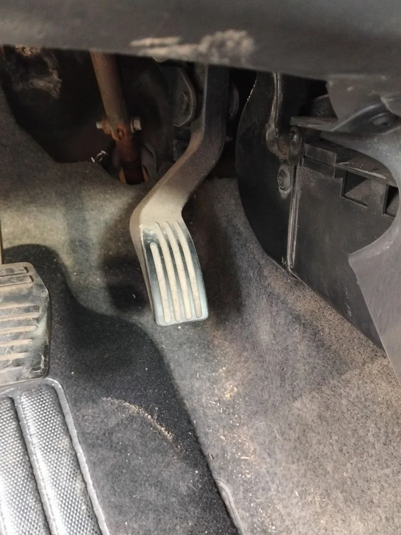 Foto de PEDAL ACELERADOR FORD FOCUS BERLINA (CAK) 1.6 16V CAT (101 CV / 74 KW)